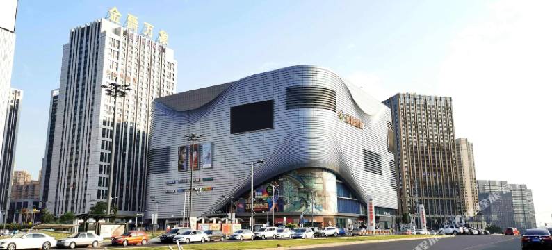 DC精品主题民宿(哈尔滨西站万达广场店)图片