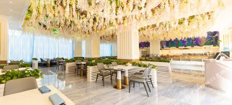 香江大酒店(芒市机场小金塔店)图片