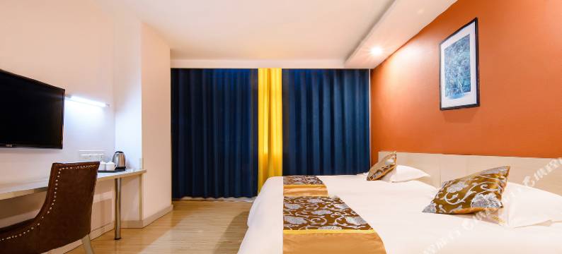 兰花桦酒店(银川北京东路清真美食城店)图片