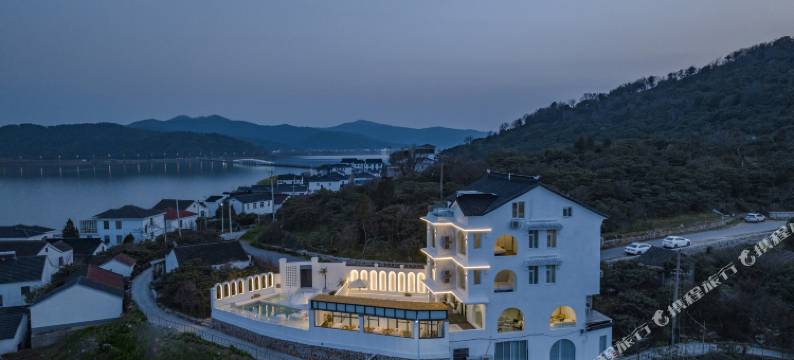 苏州Aurora半岛villa湖景民宿(太湖横山岛店)图片