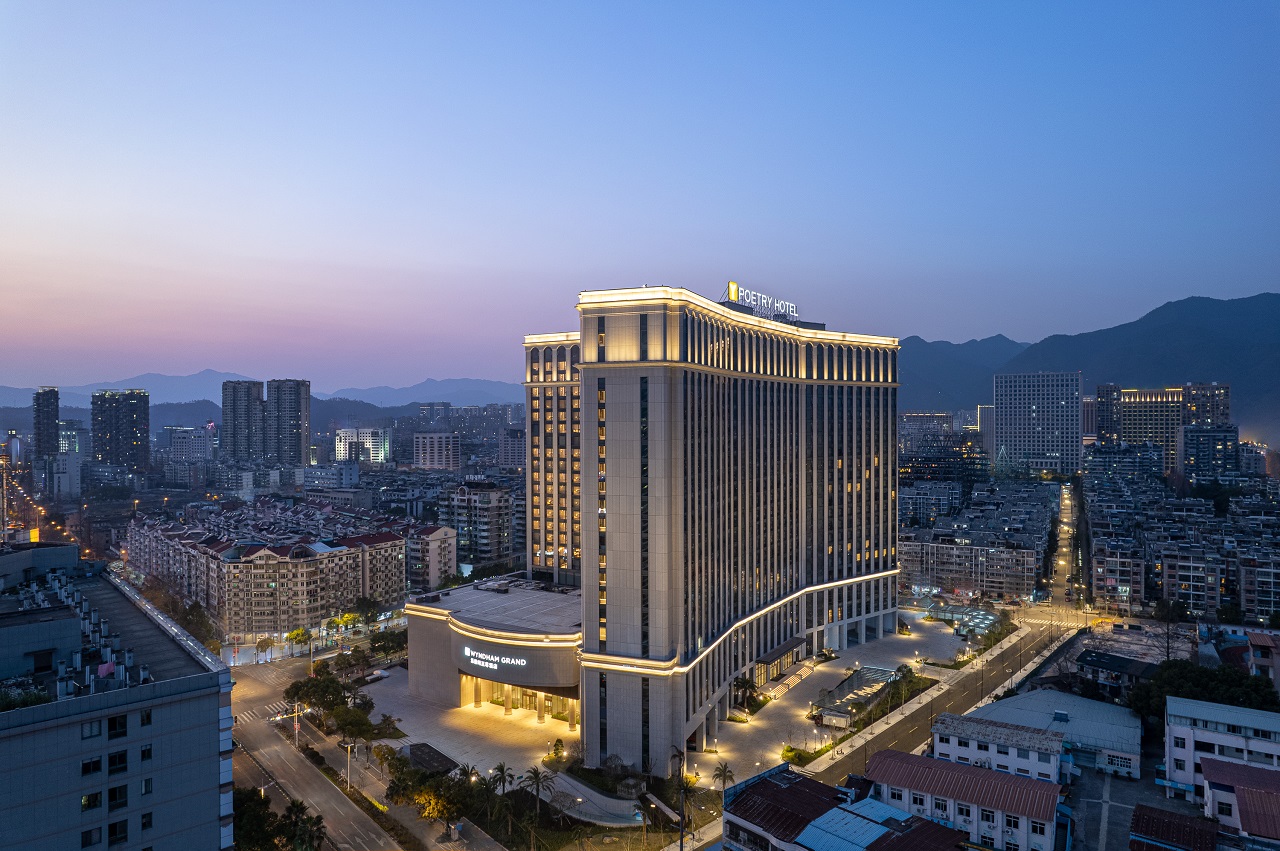 Poetry Hotel LishuiOver view