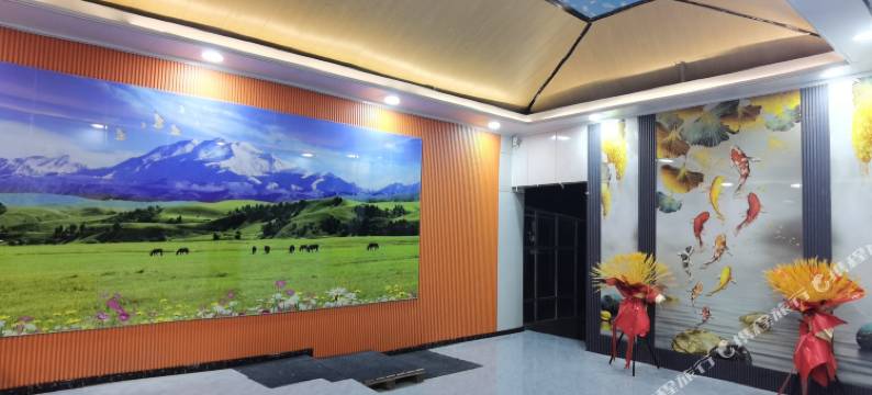 乌兰茶卡天之镜宾馆图片