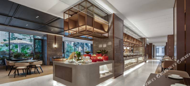 熙源国际酒店(西双版纳景洪曼听公园泼水商业广场店)图片