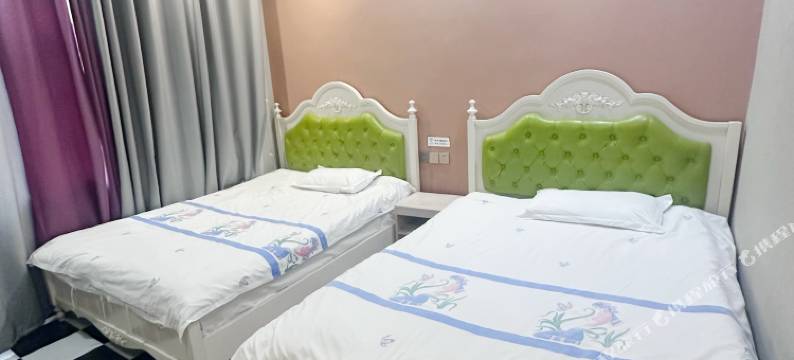 安宁罗曼客酒店图片