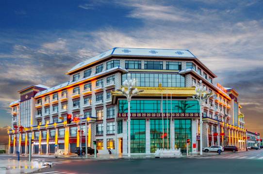 仲巴格萨尔酒店