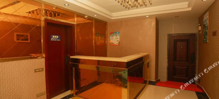 阳光河景民宿图片