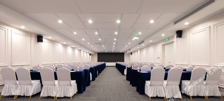 喆啡锐品酒店(武汉国际广场武胜路地铁站店)图片