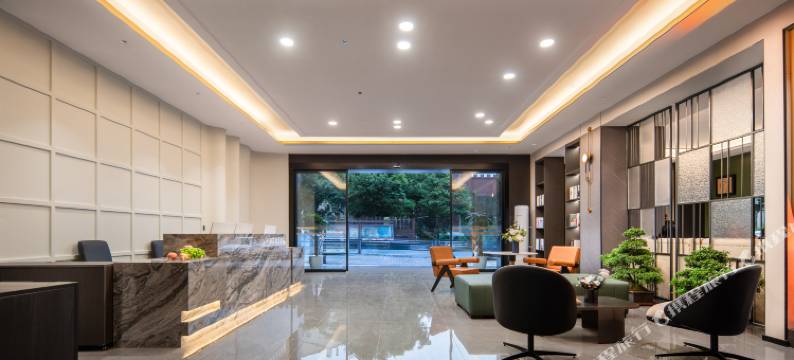 汉马智慧酒店(凤城天街店)图片