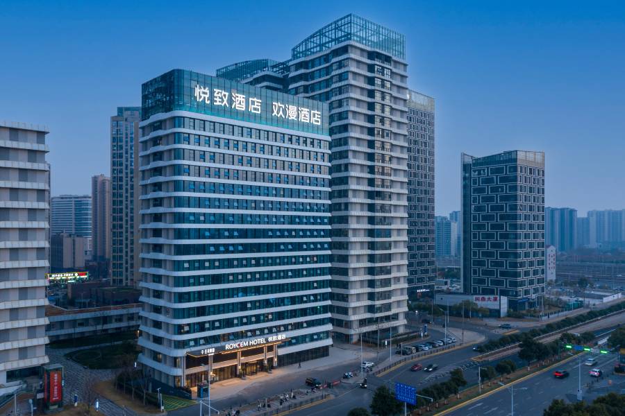 悦致酒店(南昌西站北廣場國際體育中心店)