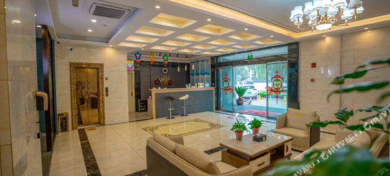 泰兴夜泊假日酒店(鼓楼广场仁和楼店)图片