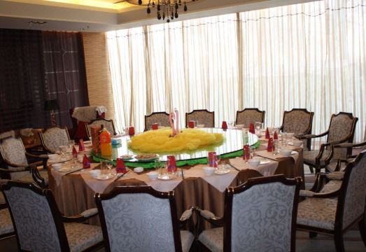 Shihezi Hotel Hotel Overview