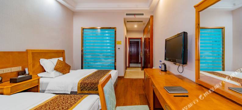 五朵山云上山居酒店图片