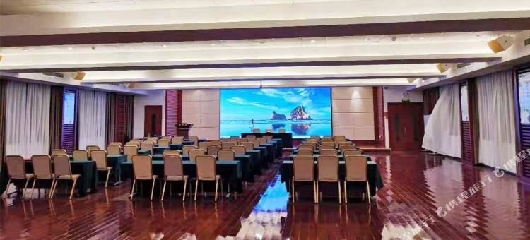 鸡公山星湖之畔酒店图片