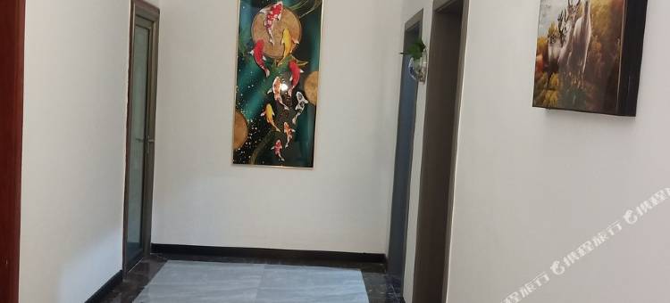 开封洪媛精品民宿(宋城路站店)图片