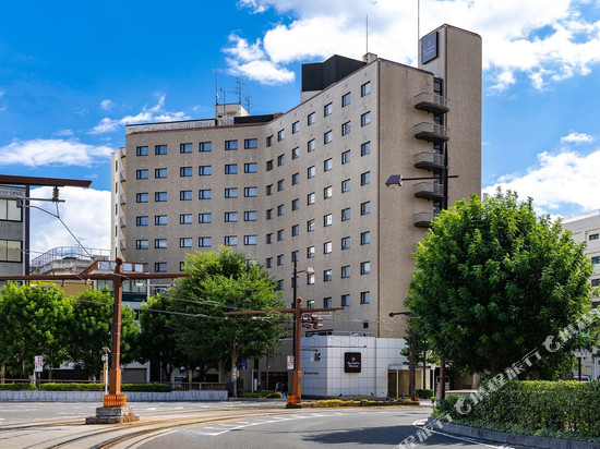 一五冈山酒店