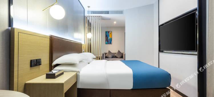 格雅酒店(无锡湖滨商业街太湖风景区店)图片