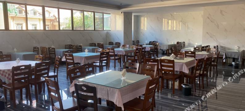 江油华丽·丽豪酒店(高铁站火炮街店)图片