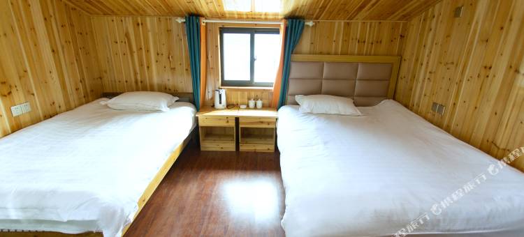 枫悦楼·Villa山景休闲度假美宿(婺源石城红枫叶景区店))图片