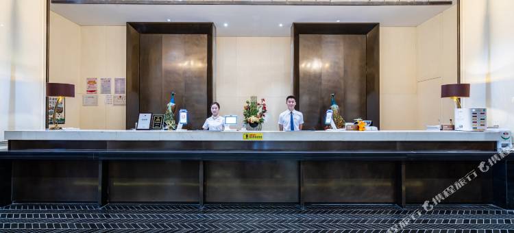 巴中秦川大酒店图片