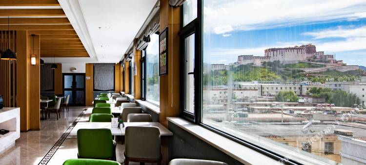 拉萨布达拉宫娘热南路亚朵酒店图片