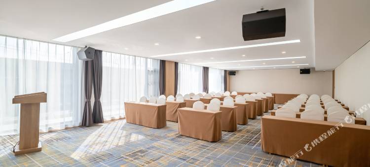 格林豪泰酒店(徐州高铁站梦之车新能源汽车广场店)图片