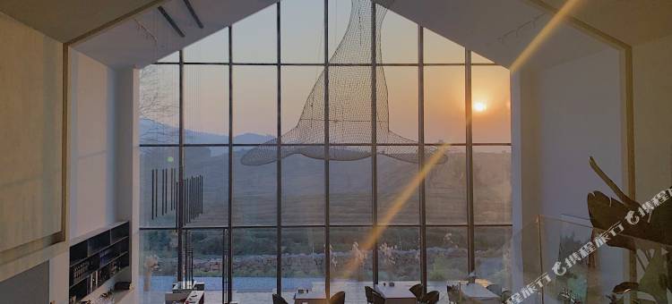 雅安茶岸酒店图片