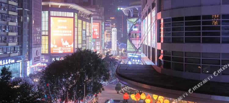 柏曼酒店(重庆洪崖洞解放碑步行街店)图片