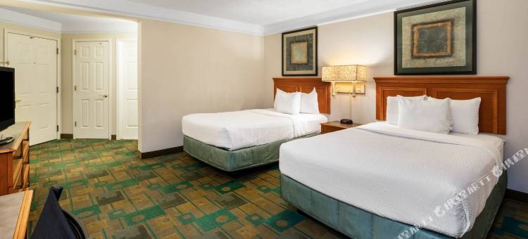 凤凰城西皮奥里亚拉昆塔温德姆套房酒店(La Quinta Inn & Suites by Wyndham Phoenix West Peoria)图片