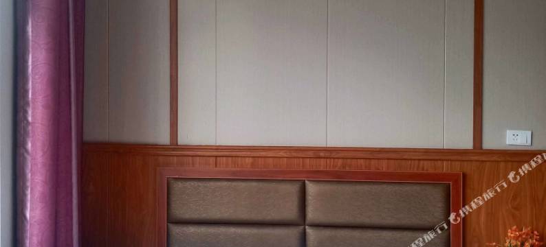 百里杜鹃花海农家图片