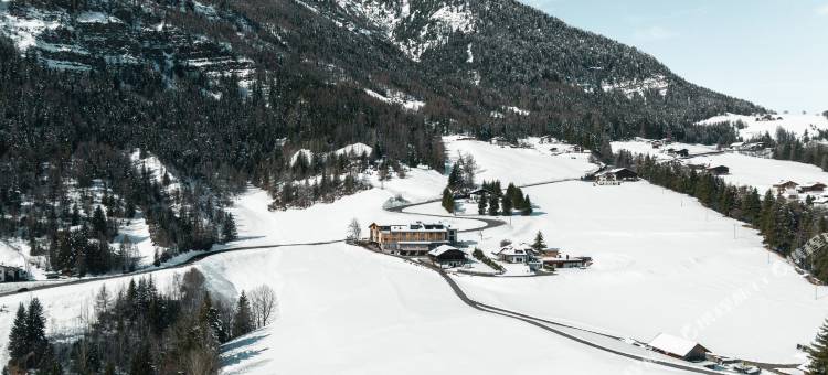 La Cort My Dollhouse - Adults Only(La Cort My Dollhouse - Adults Only)图片