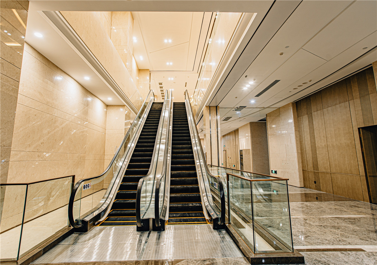 Empark Kingworld HotelOver view