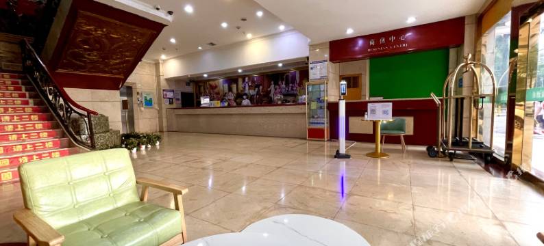 深圳晶都城酒店(平湖地铁站店)图片