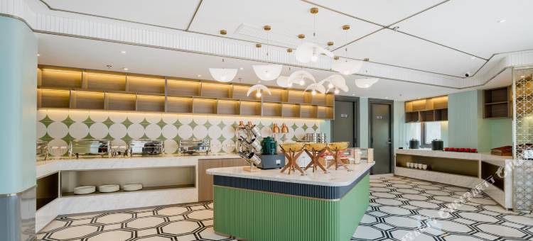 白玉兰酒店(灌云人民广场店)图片