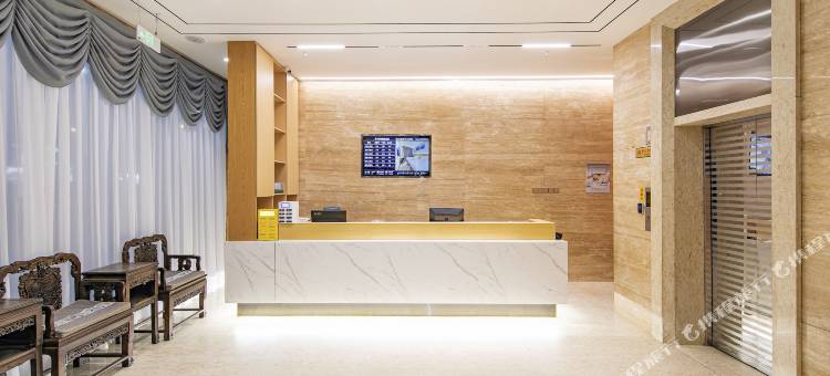 香山四季精品酒店(福州三坊七巷省立医院地铁站店)图片