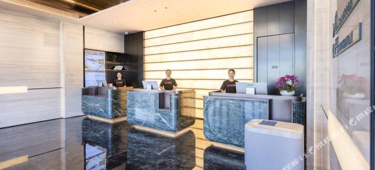 荆州火车站武德路亚朵酒店图片