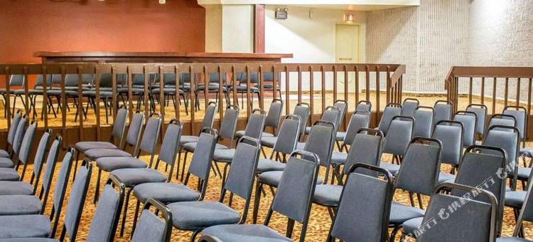 温德姆豪生哥伦布州立展览馆I-71(Howard Johnson by Wyndham Columbus State Fairgrounds I-71)图片