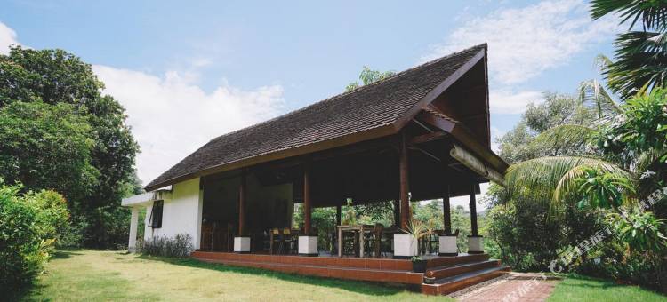 The Lavana Tanjung Lima Laboan Bajo Villas图片