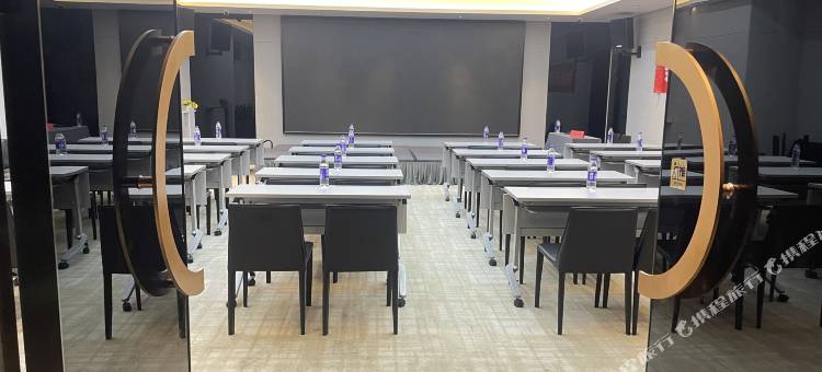 希尔曼酒店(苏州观前街平江路店)图片
