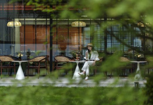 花水湾星野雪山庄园外景图