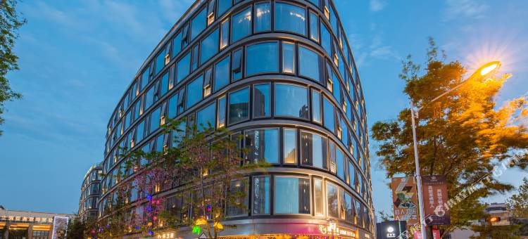 和颐至尊酒店(昆明老街南屏步行街店)图片