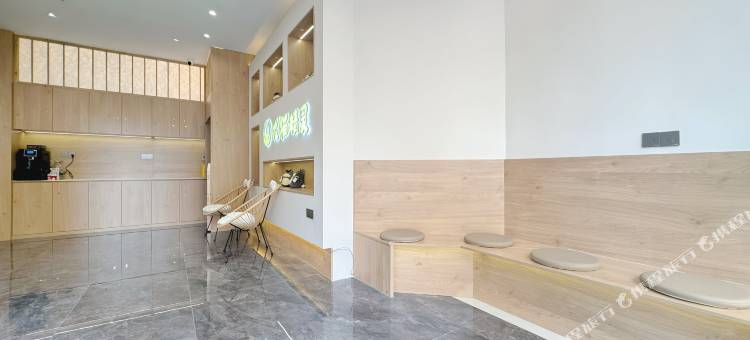 龙猫精灵酒店(南京火车站红山动物园店)图片