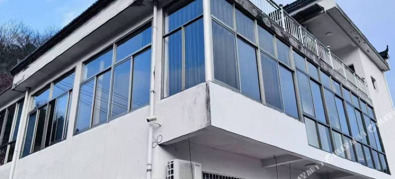 半山度民宿图片