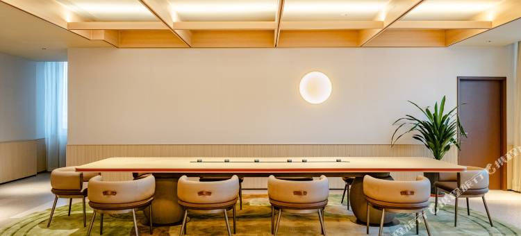 桔子酒店(乌鲁木齐高铁站北广场店)图片