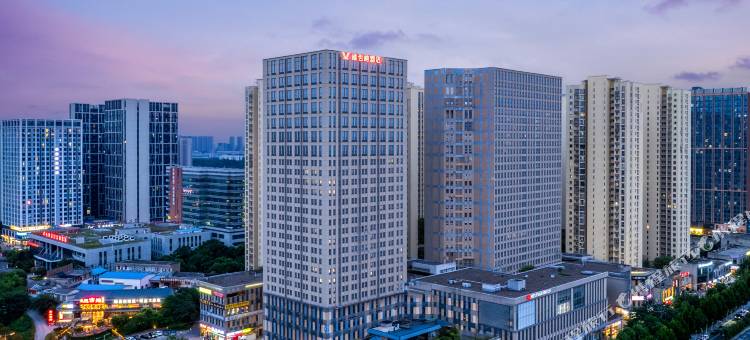 维也纳酒店(长沙松雅湖螺丝塘地铁站店)图片