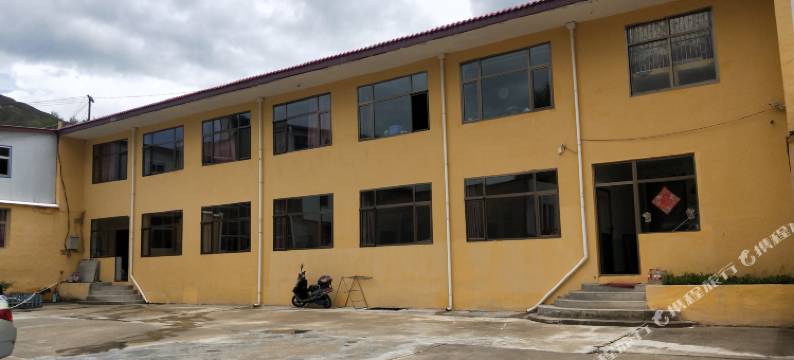 夏河艳红园农家客栈图片