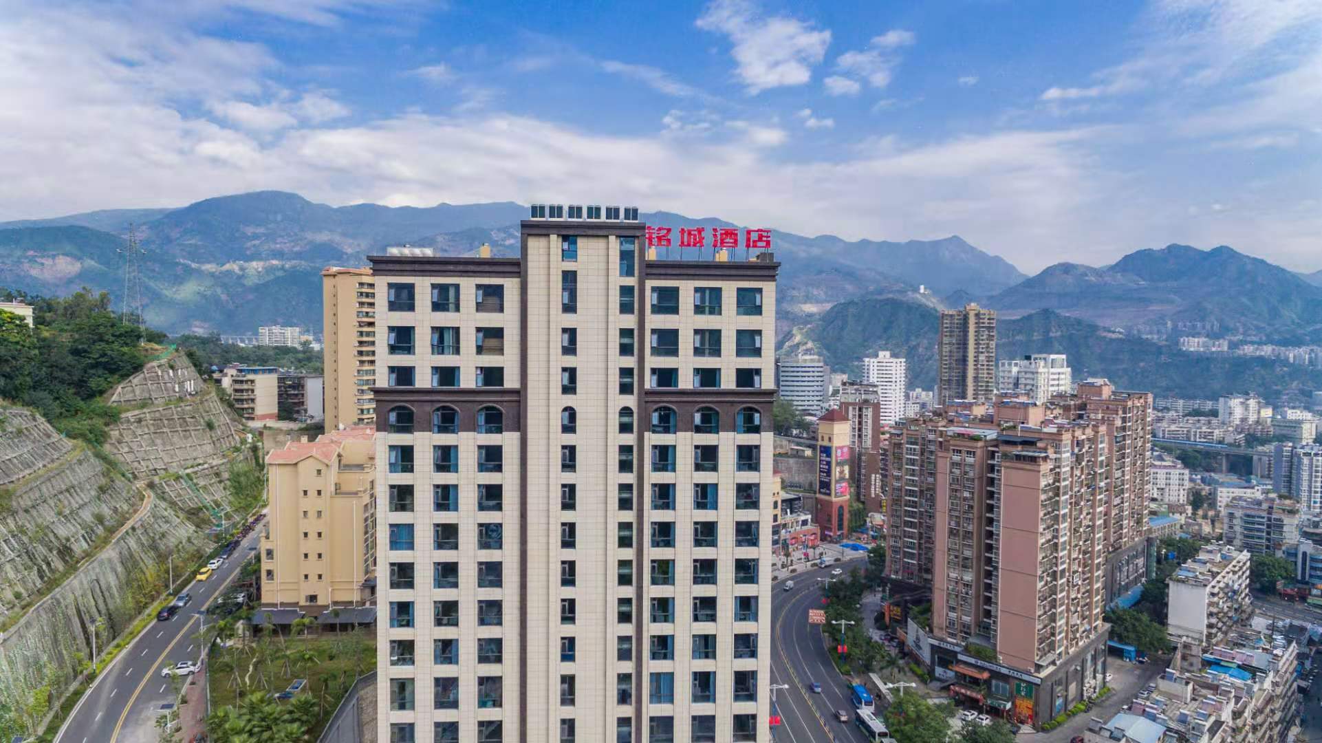 CITY HOTEL Over view