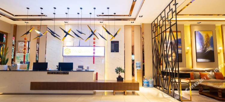 师宗四方格酒店图片