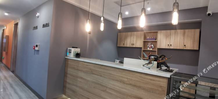 云顶之奕电竞酒店(滁州学院琅琊山景区店)图片