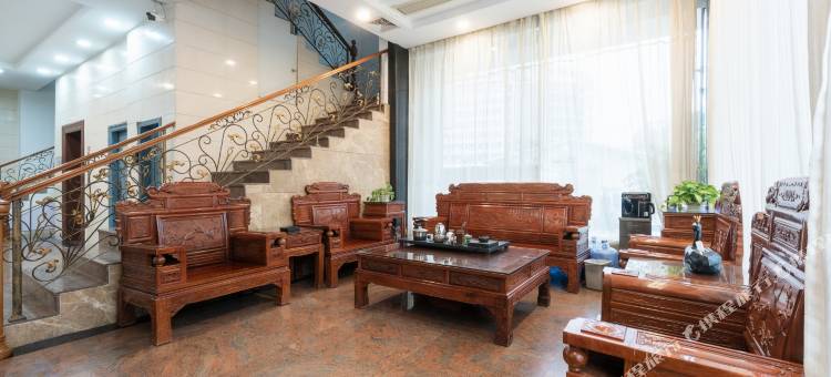 非繁·城享酒店(河源火车站亚洲第一高喷泉店)图片