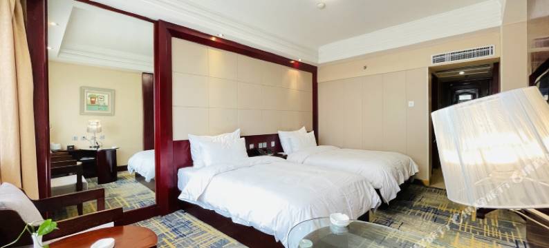 郑州杜康大酒店(中原万达五一公园地铁站店)图片